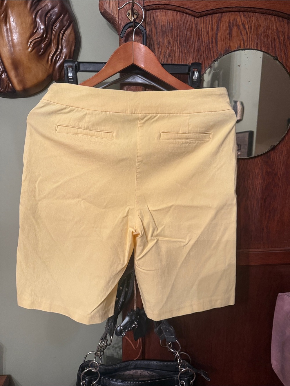 Women's Stretch Pull-On Shorts in Light Yellow - Picture 4 of 5